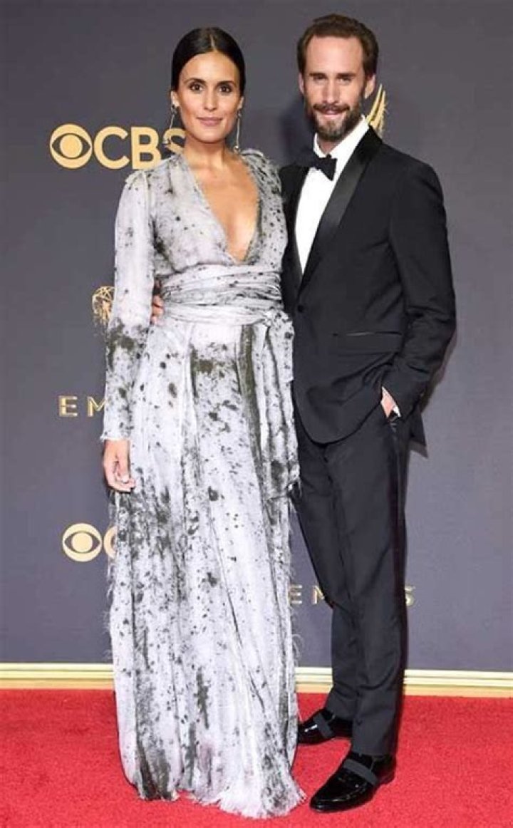 Unveiling The Intricate Web Of Joseph Fiennes' Relationships